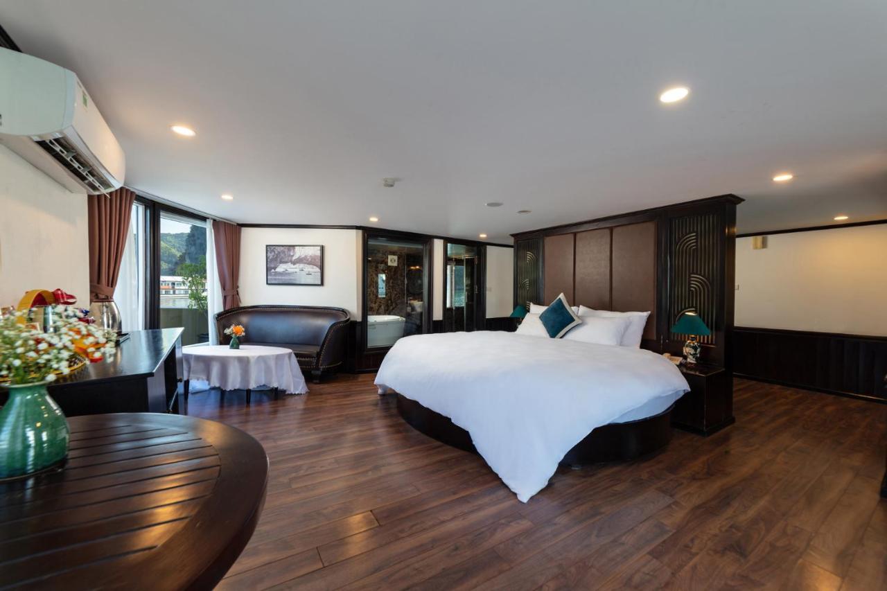 Santa Maria Cruise Halong Hotel Ha Long Luaran gambar